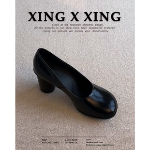 星小星｜宅女同款圆跟乖乖头单鞋简约气质粗跟高跟鞋女亮皮通勤风