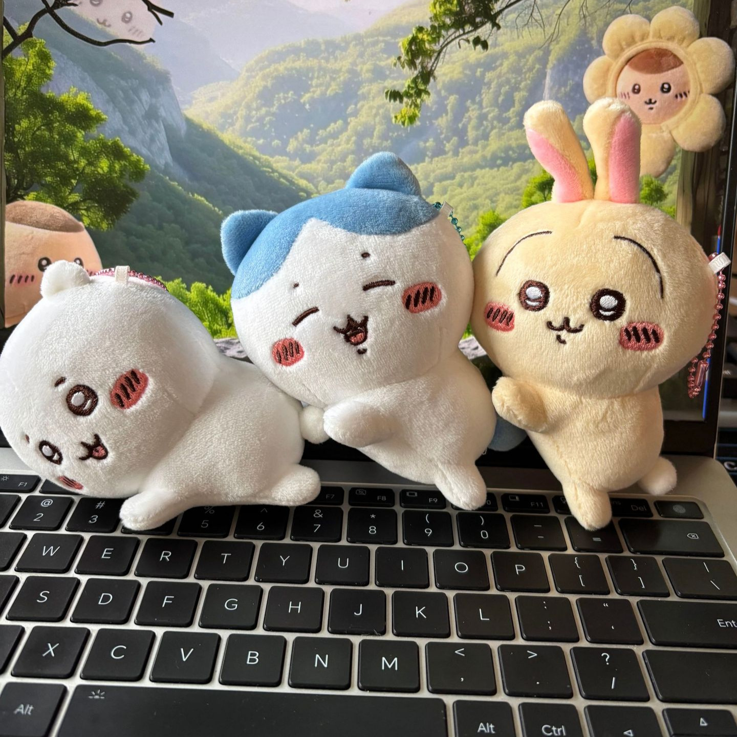 日系小吉毛绒玩具挂件可爱卡通挂件卡哇伊趴趴挂件书包包装饰娃娃