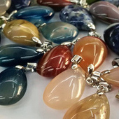 可DIY配件 送礼佳品 天然石水晶玛瑙水滴东陵玉吊坠项链 女生佩戴