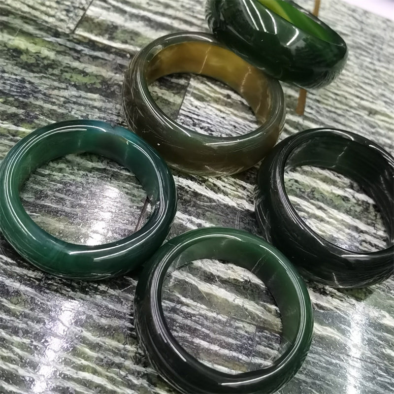 天然深绿玛瑙戒指尾戒古典草绿玉石情侣款指环祖母绿手饰礼物宝石