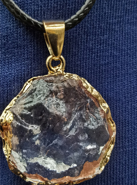 情侣熔练水晶鎏金边吊坠项链