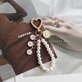 定制字母钥匙链优雅气质珍珠链爱心Airpods钥匙扣挂件包包小配饰