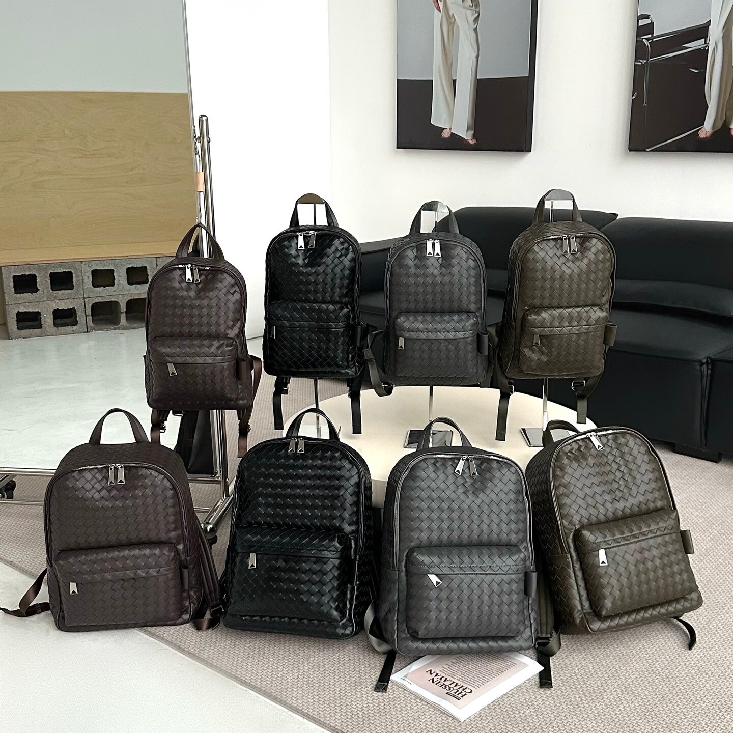 手工编织男士优质头层牛皮出差旅行包轻奢高端大容量双肩休闲包女