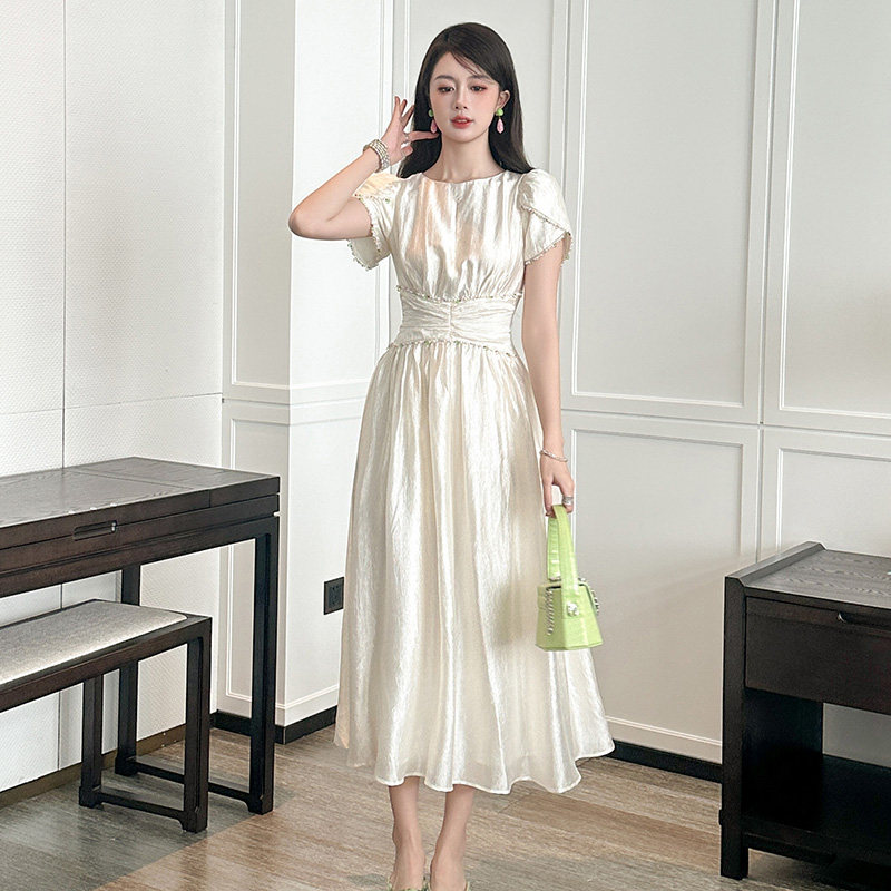 清纯温柔风绝美白月光轻礼服裙女重工钉珠超仙收腰显瘦A字连衣裙