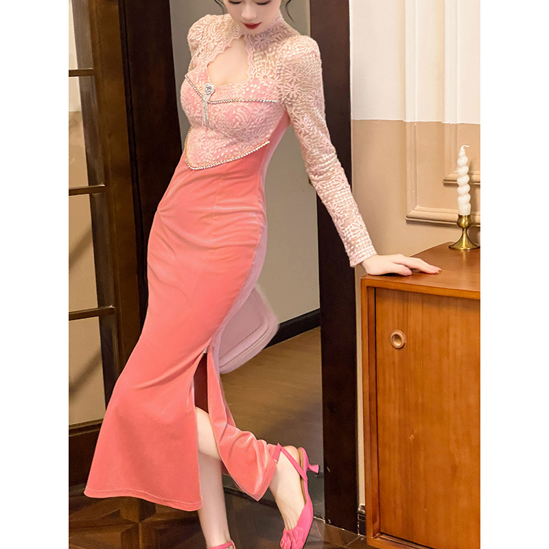 丝绒晚礼服女高级感年会轻奢高定宴会镂空高领蕾丝性感包臀连衣裙