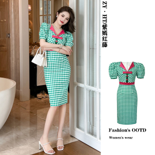 法式复古格子连衣裙女2026新款英伦风经典气质收腰修身显瘦中长裙
