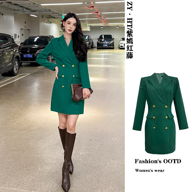 绿色西装连衣裙子女秋季冬装2026新款赫本风气质高级感时尚正装裙