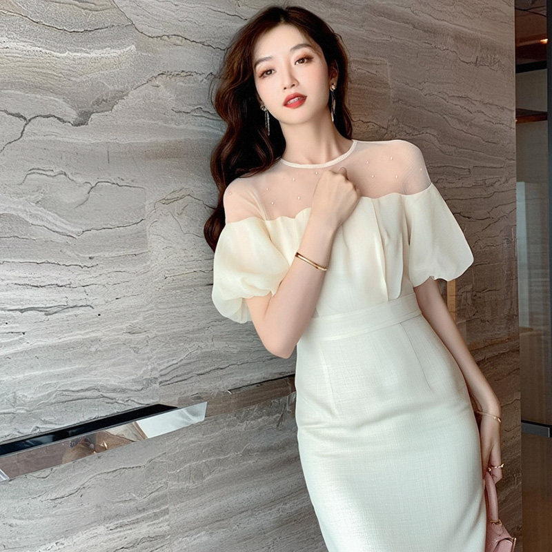 气质名媛高端女神范高级感连衣裙厅里厅气灯笼袖抹胸网纱包臀裙子