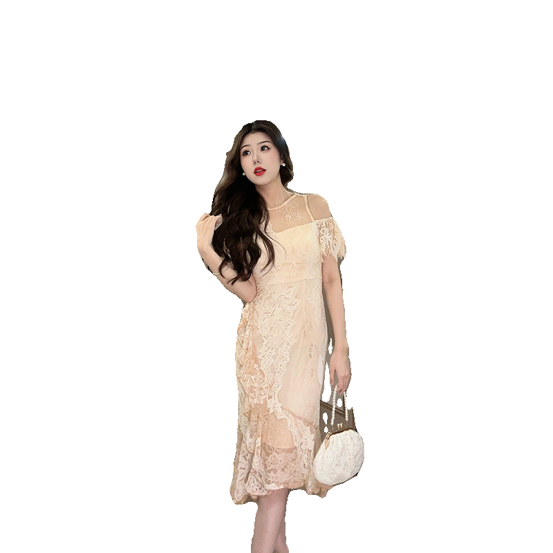 杏色蕾丝包臀鱼尾中长裙