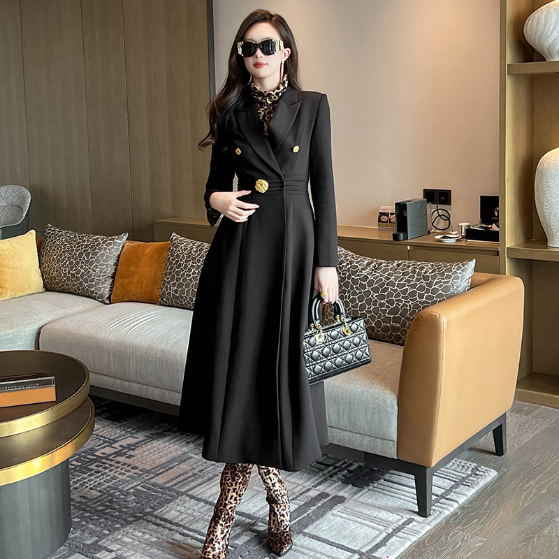 收腰西装领中长款气质连衣裙欧美显瘦轻奢2026冬季新款百搭长裙子
