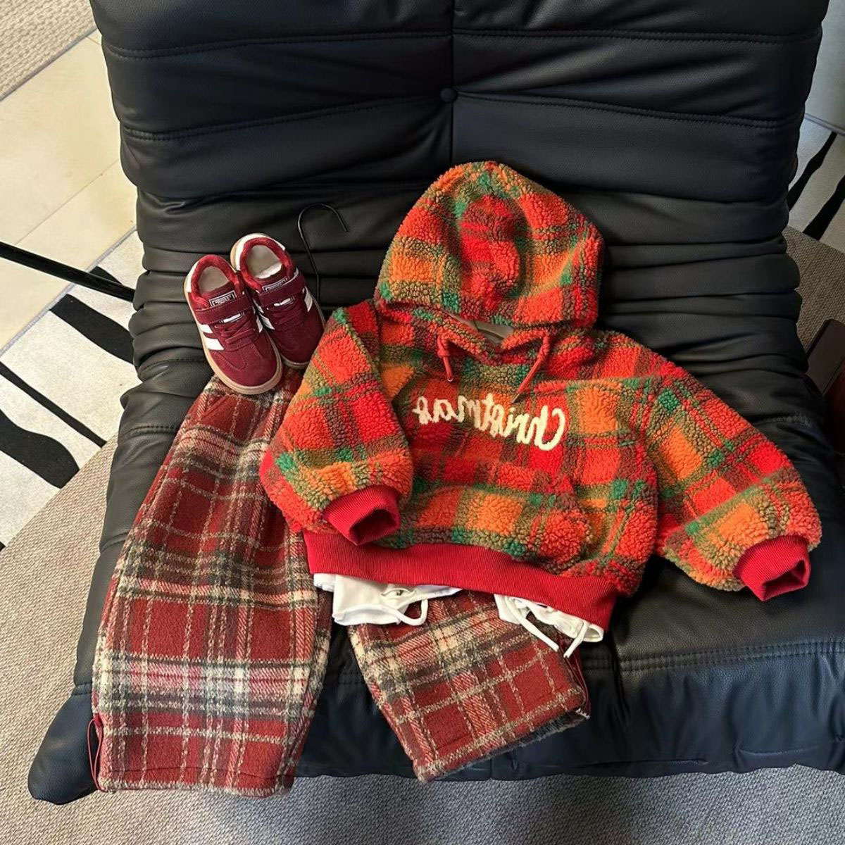 新年儿童加绒连帽卫衣宝宝拜年服