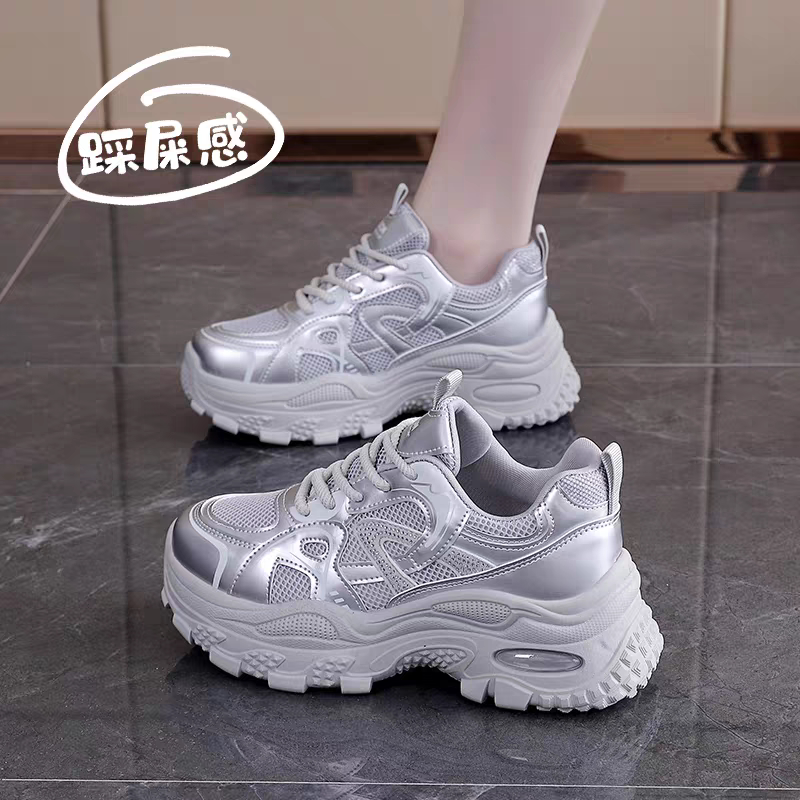 爆款超火银色老爹鞋女2026春季新款小个子厚底增高网面透气运动鞋