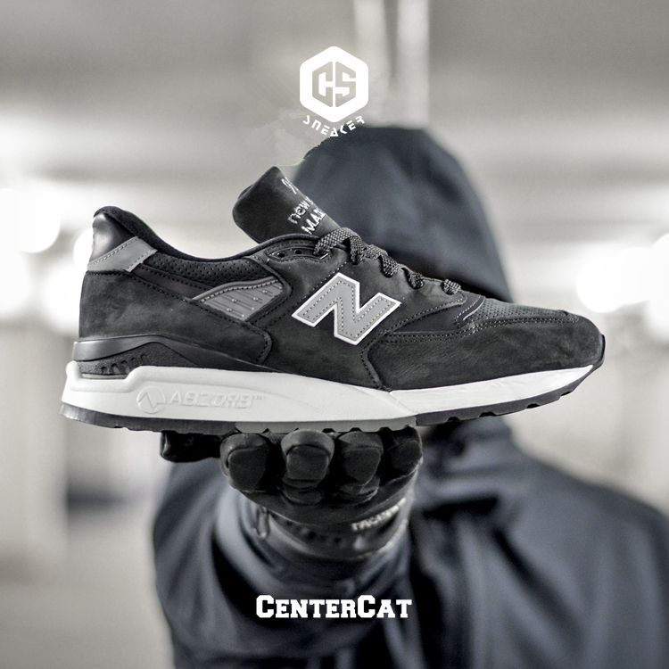 998