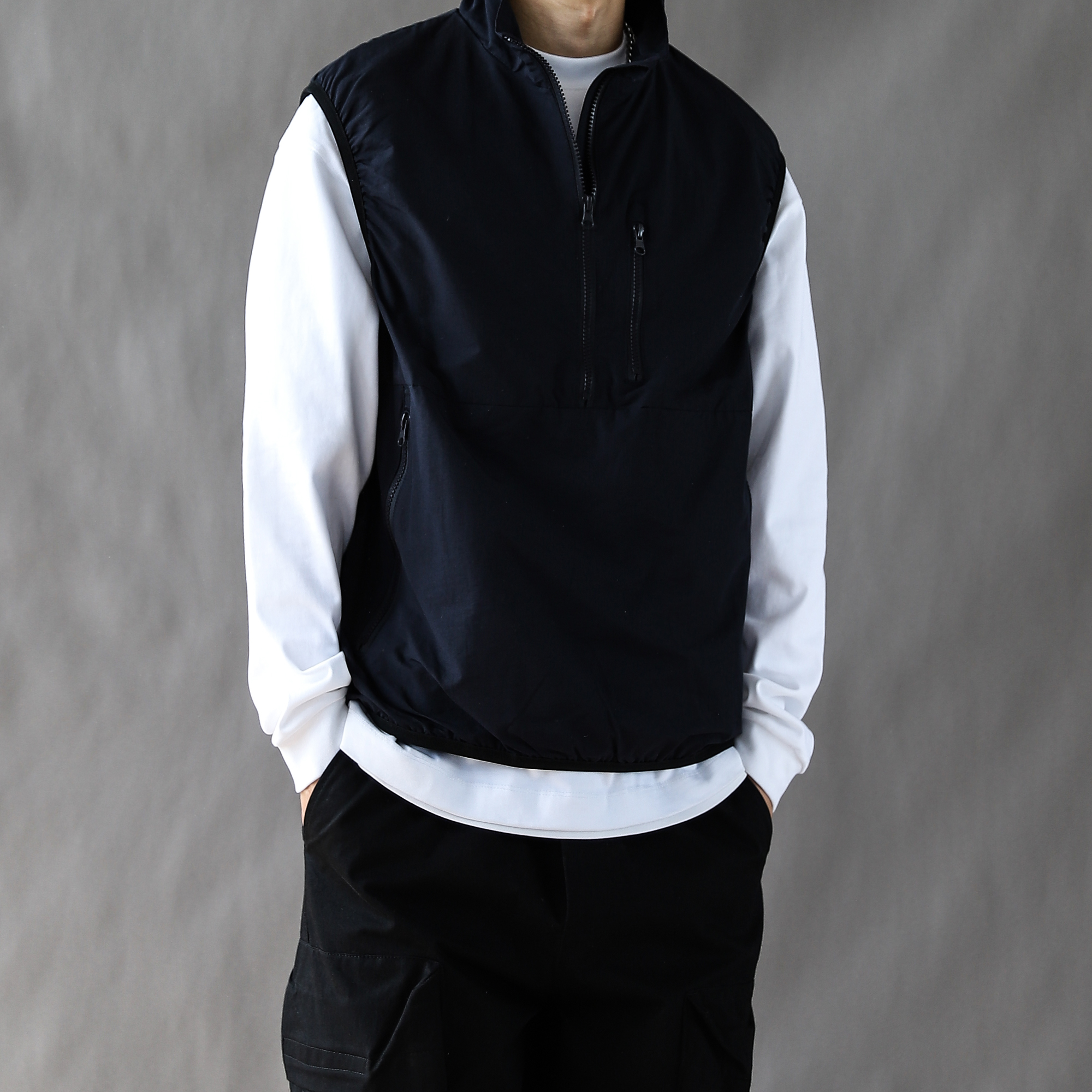 日系复古工装马甲男春秋款潮牌宽松休闲外套2025新款坎肩上衣黑色