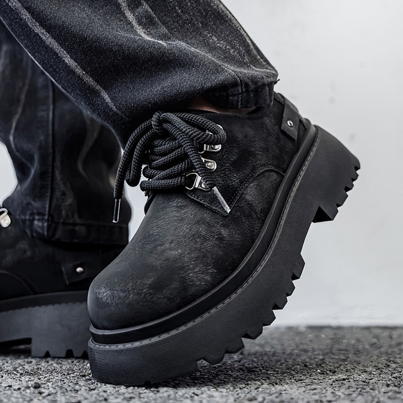 男鞋春季黑色百搭运动休闲大头德比潮鞋男士厚底增高工装马丁皮鞋