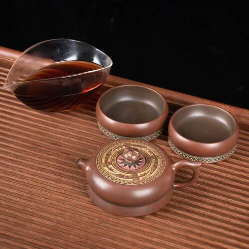 广西钦州坭兴陶名家精品手工锦绣