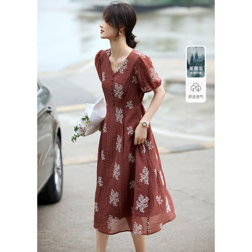 【母亲节礼物】XWI欣未气质优雅绣花连衣裙女夏季天丝棉V领显瘦裙