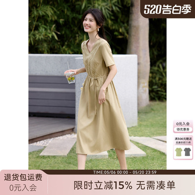 XWI欣未森系气质优雅v领连衣裙女2025春夏松弛重工刺绣收腰显瘦裙
