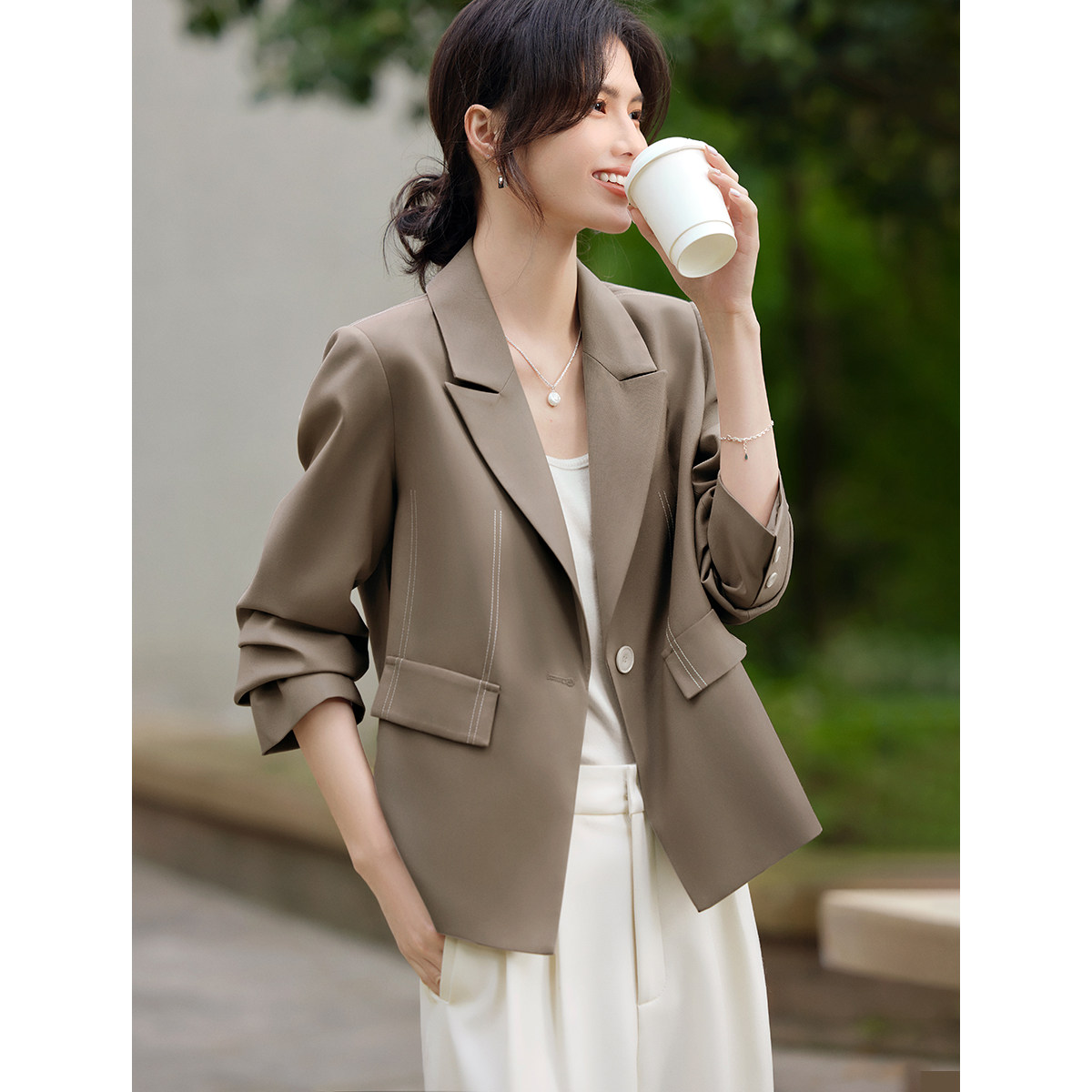 XWI欣未小个子短款西装外套女2026秋季新款爆款通勤休闲西服上衣图片