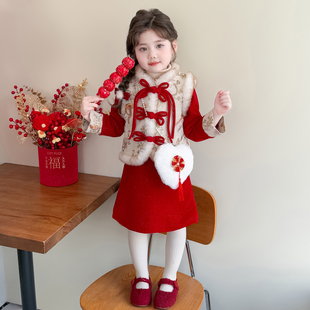 小女孩元 新款 旦演出服 2025冬季 女童加厚中国红马甲年服旗袍裙套装
