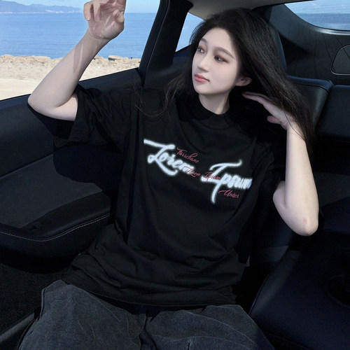 街头风字母印花短袖T恤女
