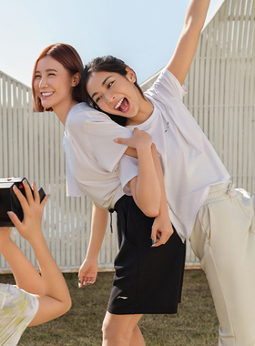 李宁短袖夏季女健身系列舒适透气简约宽松圆领短袖T恤ATSU454-B品