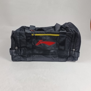 李宁单肩背包斜跨男旅行包篮球训练运动包桶包大容量拎包ABLM104