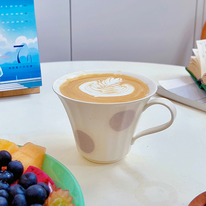 旷野集陶瓷波点铃铛咖啡杯