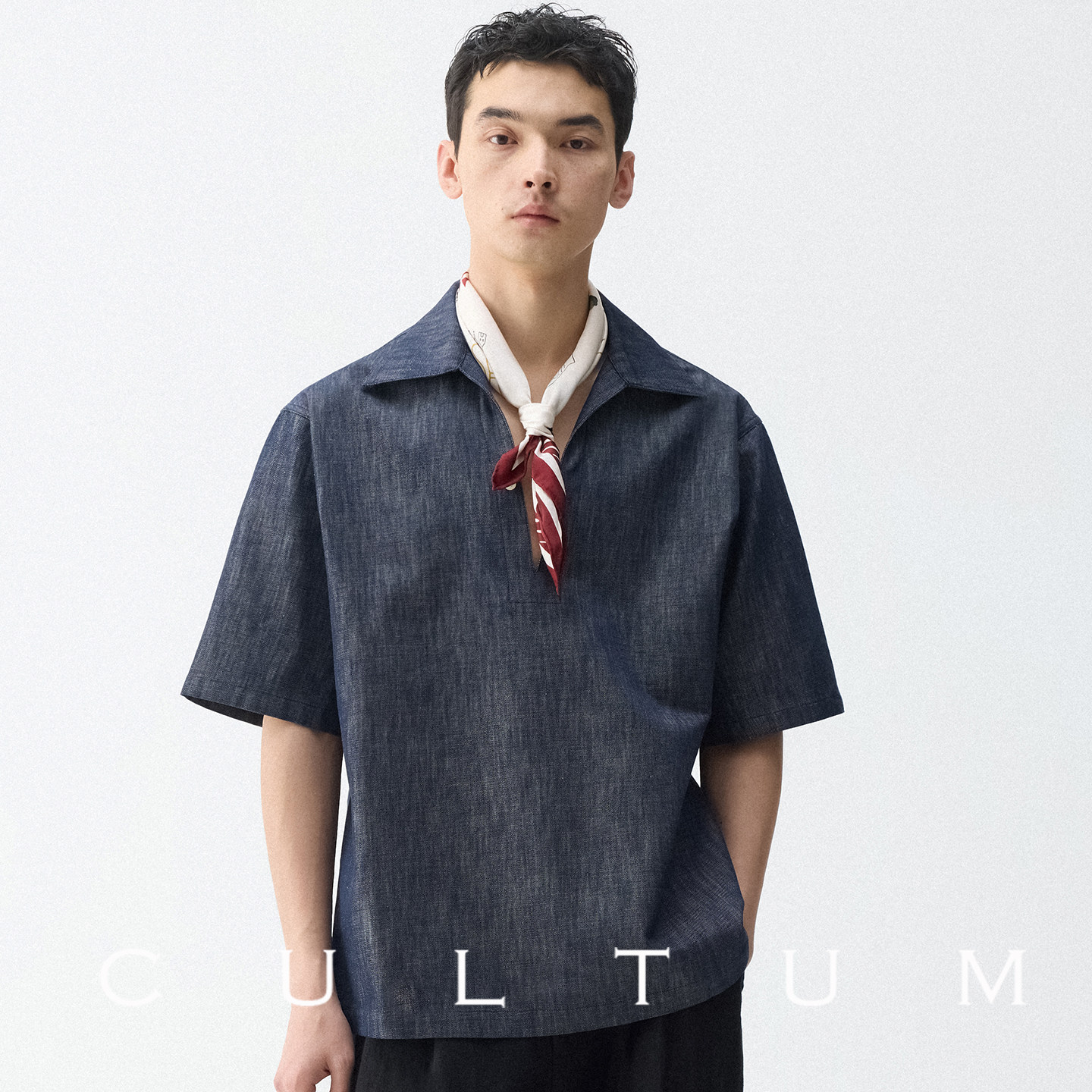 【吸湿透气】CULTUM宽松休闲深V半开一字领薄款牛仔棉短袖衬衫男