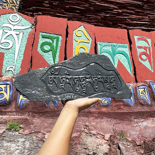 深刻玛尼石 西藏玛尼石 手工雕刻原石  藏文雕刻嘛尼石 绿度母