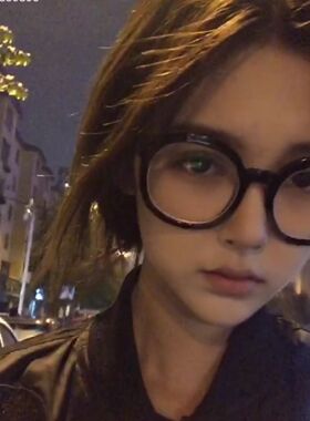 圆脸小福贵同款黑色粗框平光镜女圆形素颜大脸镜框网红复古眼镜男