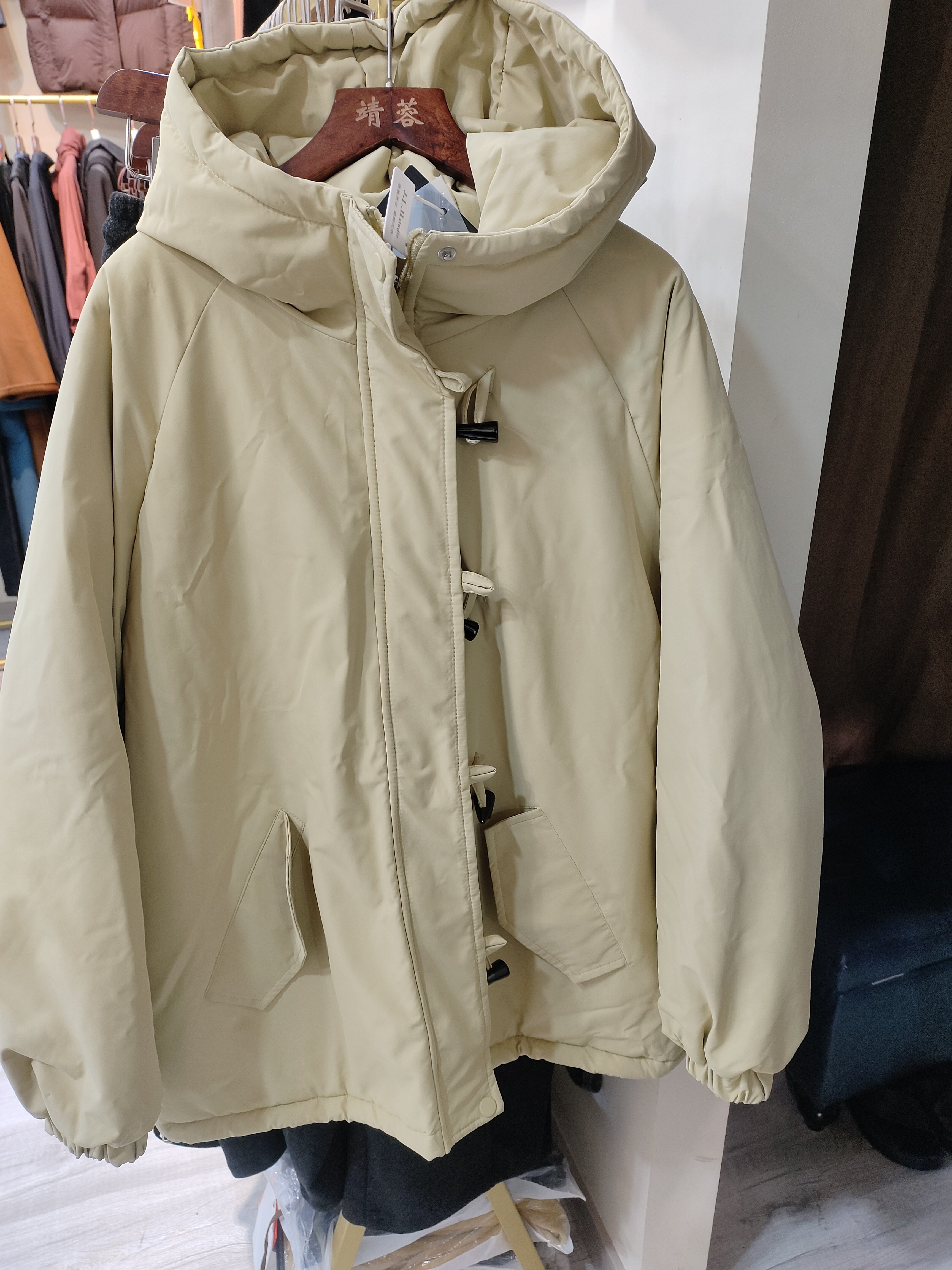 实体店清货特价女装棉服外套棉衣/棉服