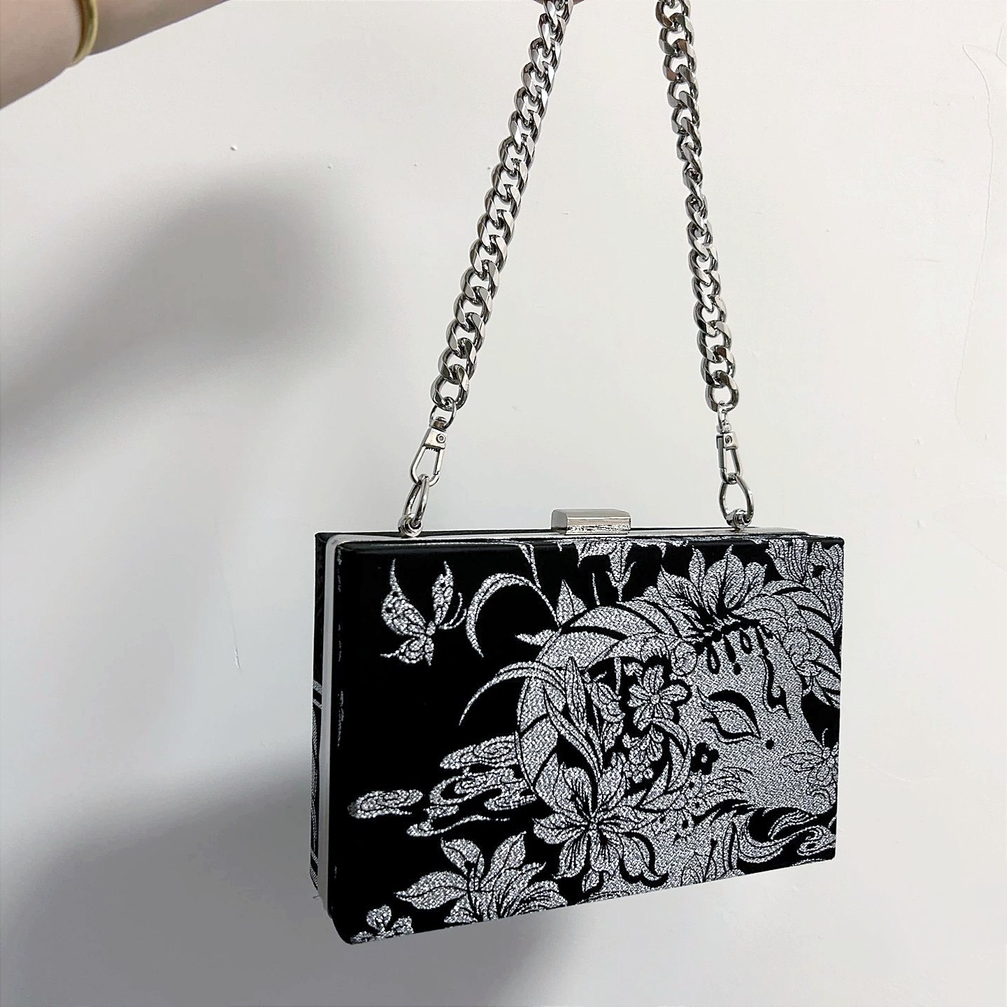 汉服复古绣花女包吉羊织银包包链条包手拿包斜跨包晚会包宴会包