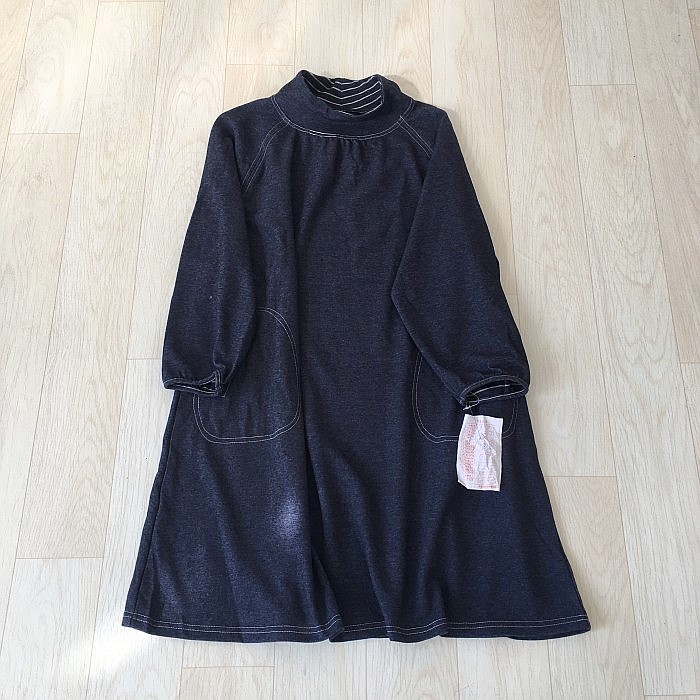 女装日单孤品小高领双口袋纯色长袖中长款宽松简约休闲春秋连衣裙