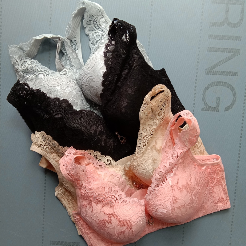 背心式全罩杯聚拢带钢圈文胸