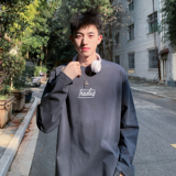 深灰色