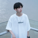 白色