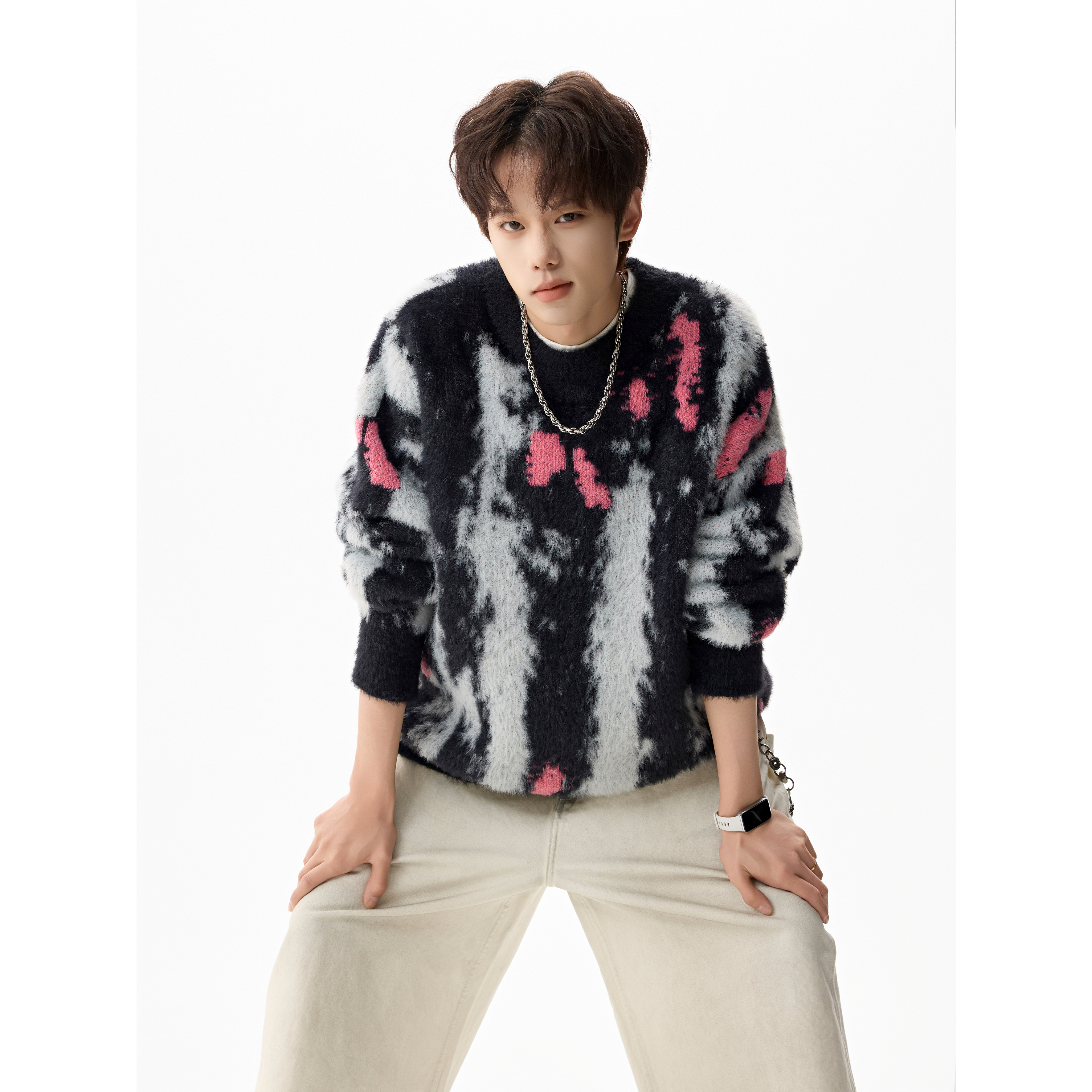 潮流彩色圆领毛衣A425-M21163-P78控98面料聚酯，男装针织衫/毛衣，电商A425