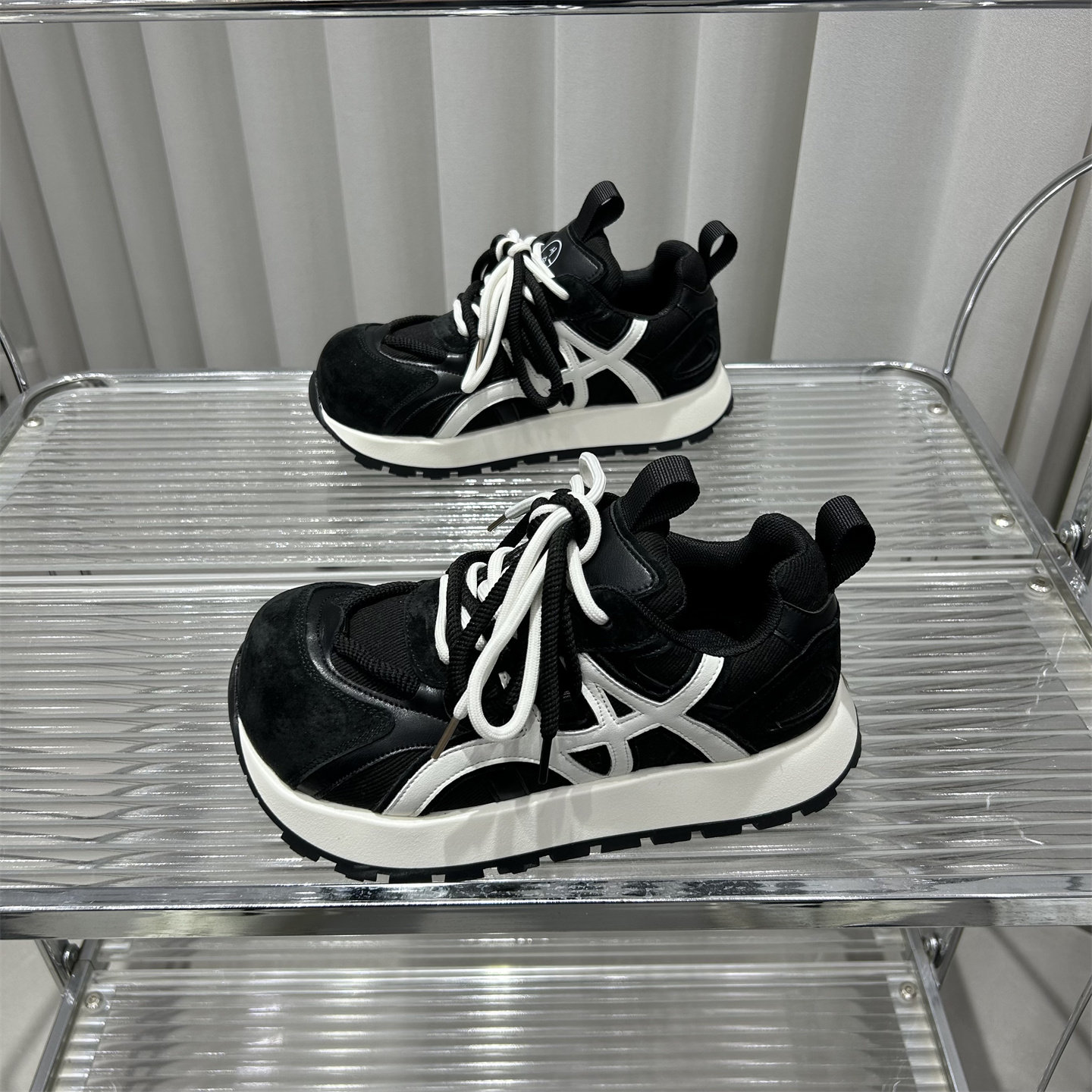 2026早春新款拼色真皮休闲鞋厚底系带韩版百搭丑萌运动鞋时尚女鞋