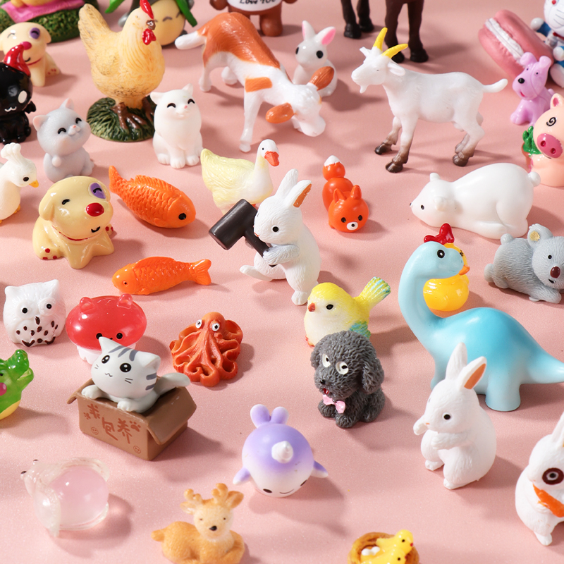 盲袋小动物仿真迷你摆件夜光卡通玩具独立包装送小孩的创意摆件