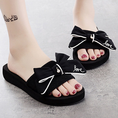2019夏季新款一字拖女手工蝴蝶结防滑海边度假旅游时尚女士沙滩鞋