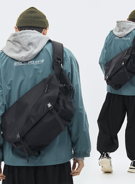 木村耀司斜挎包男款大容量运动机能风挎包男单肩包背包健身邮差包