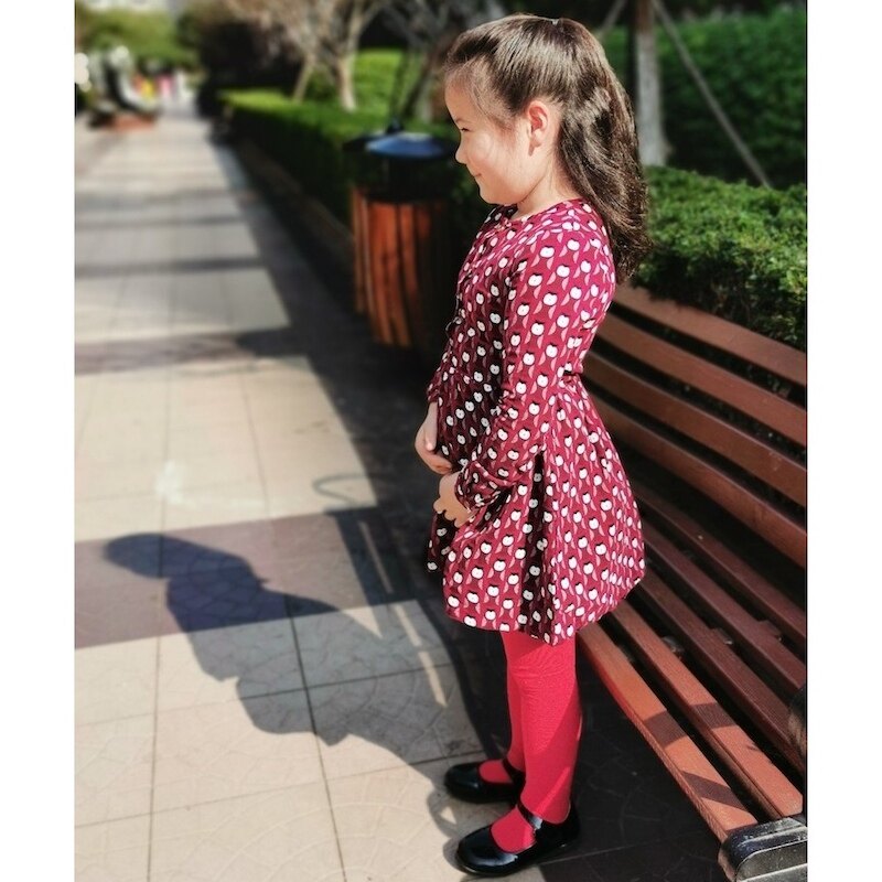 瑕疵亏本特价法单女童春秋连衣裙纯棉细条绒柔软洋气复古裙子