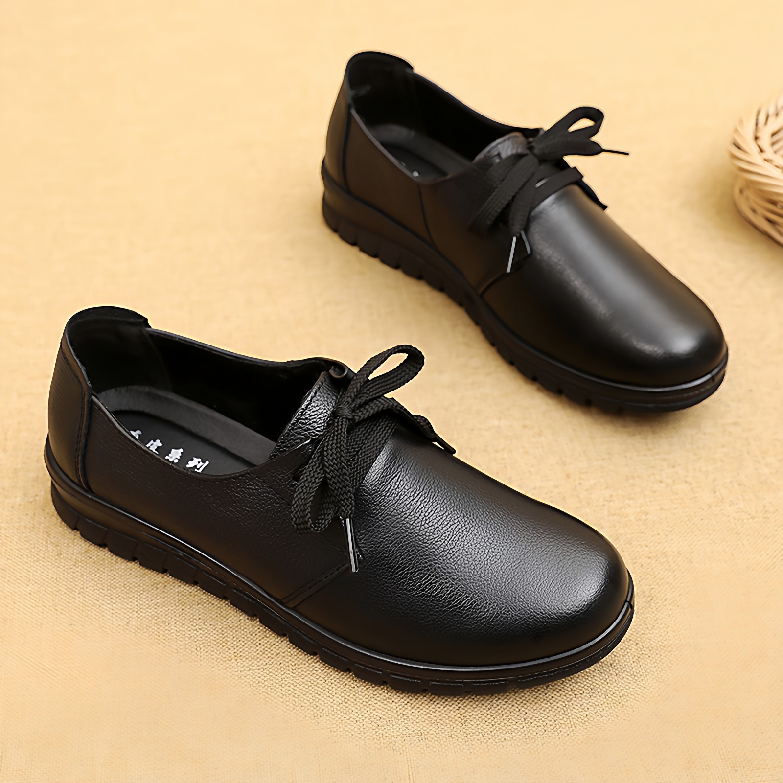 肯德基酒店工作鞋真皮单鞋女防滑平底黑色皮鞋职业软底防水上班鞋,女鞋,深口单鞋,淘宝优惠券,粉丝福利购,淘宝优惠卷