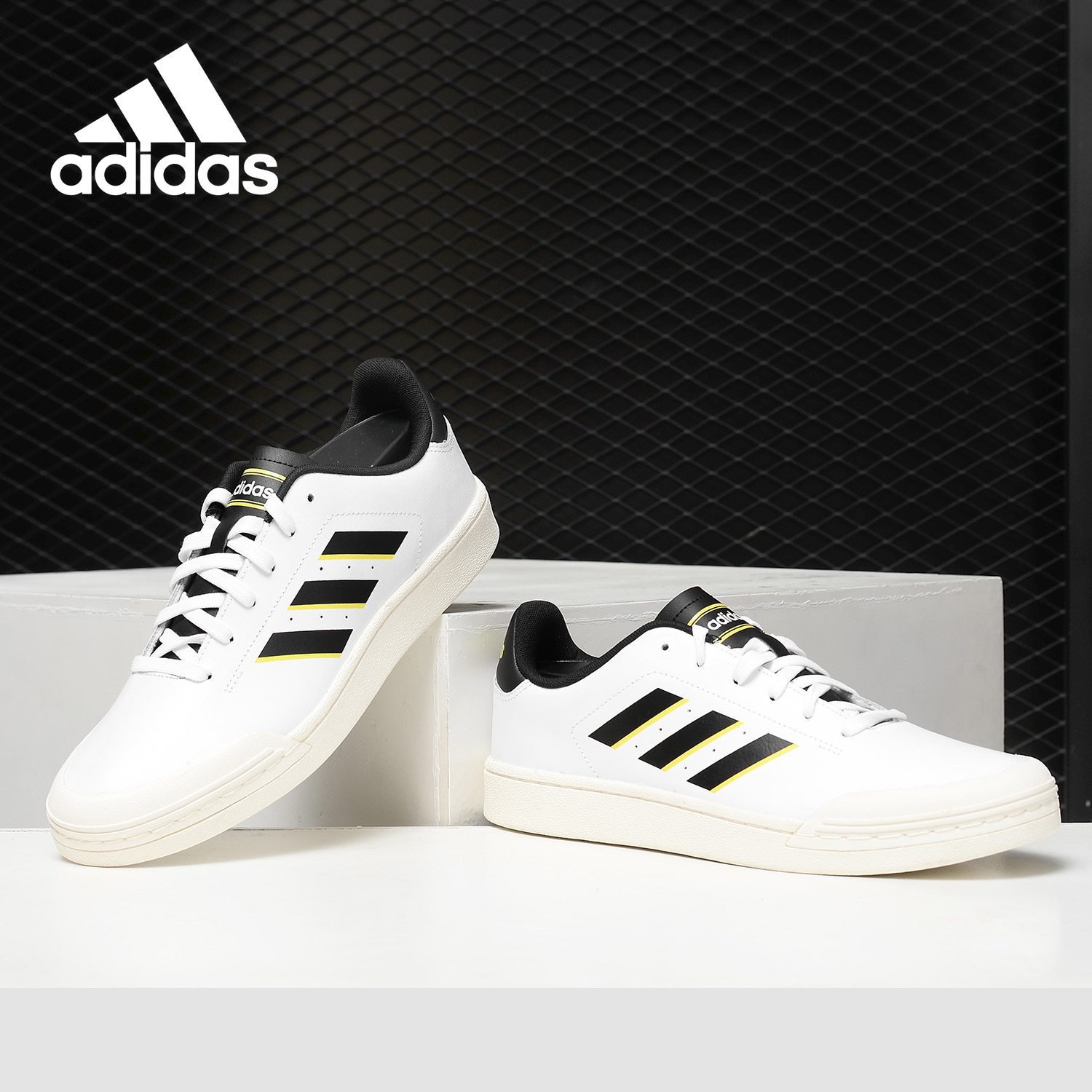 Adidas/阿迪达斯正品 男子低帮耐磨时尚轻便运动休闲鞋 DB3044