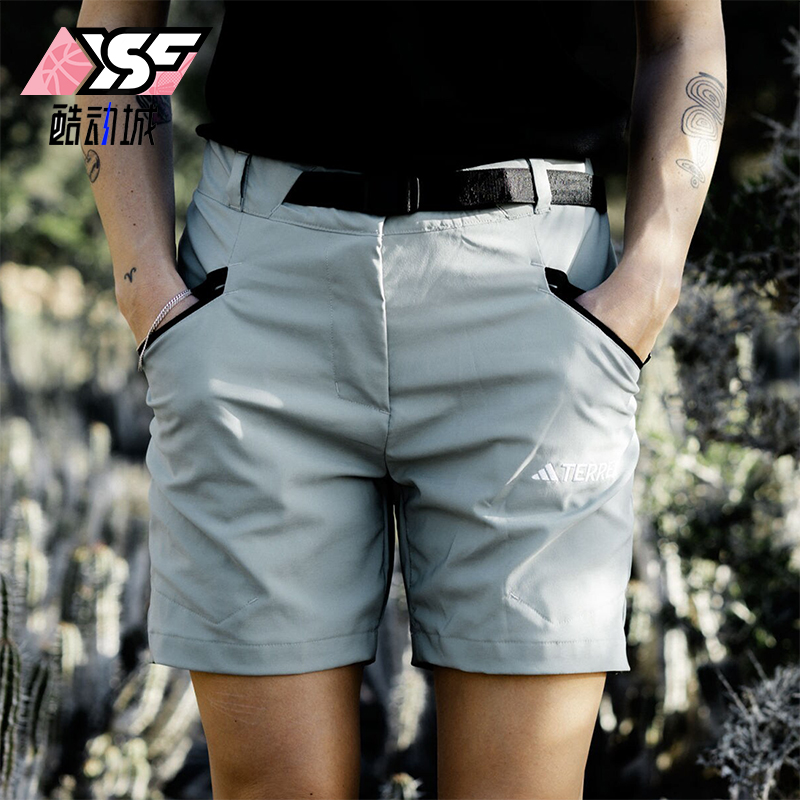 阿迪达斯女士户外运动短裤