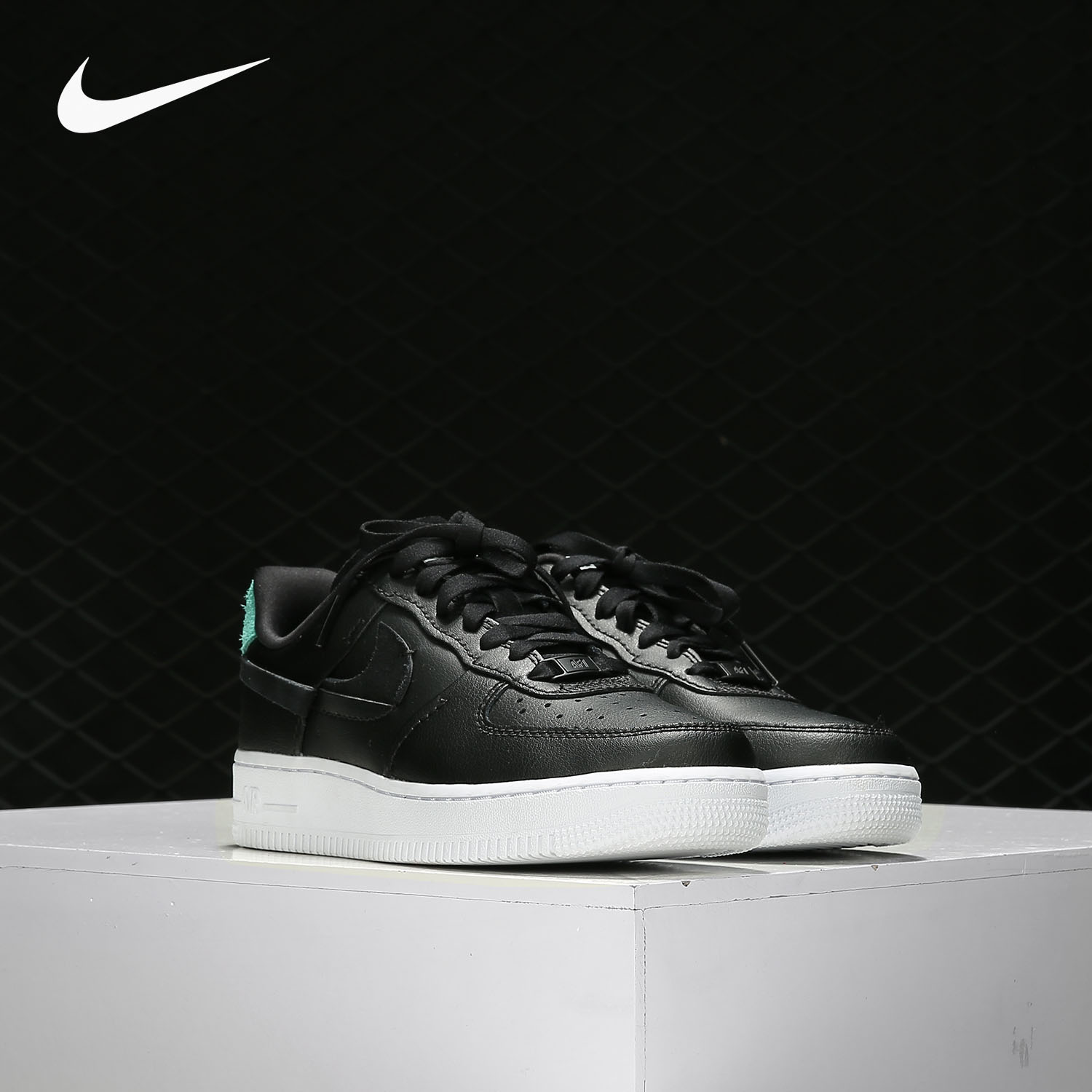 Nike/耐克正品Air Force AF1空一号女子运动休闲板鞋 898889