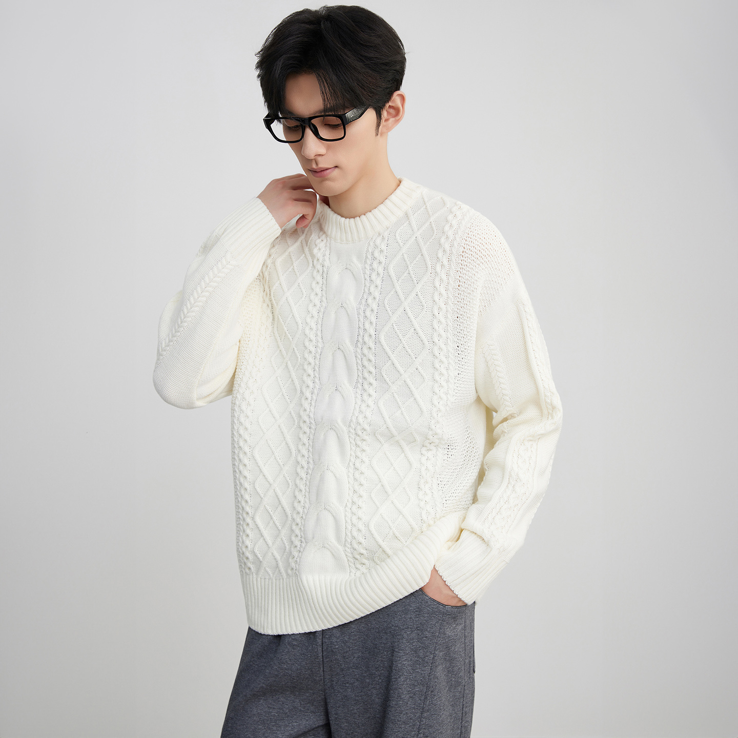 粗针麻花黑色毛衣男士秋冬时尚潮牌宽松线衣慵懒风圆领打底针织衫