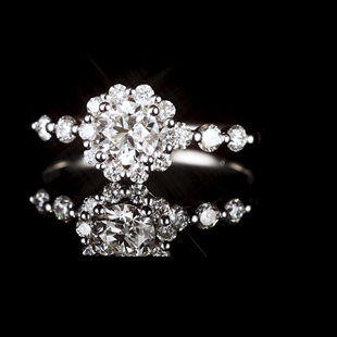 蒂晟结婚钻戒30分 人间白茶 1克拉GIA4爪16钻