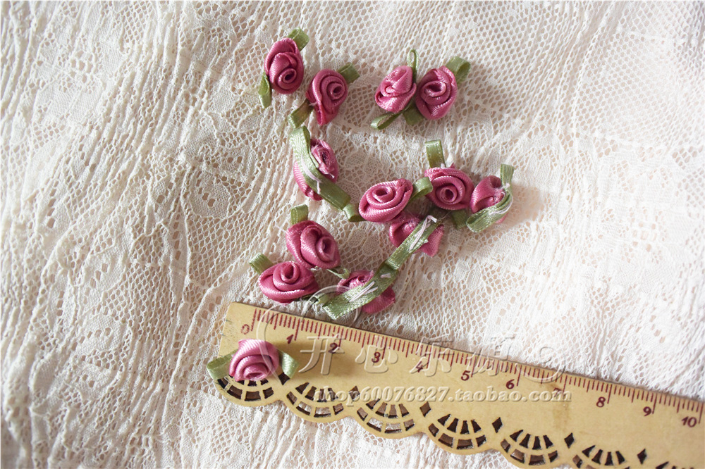 DIY手作10个金粉手缝带绿叶丝带小玫瑰花2CM常用色女孩裙布艺娃配